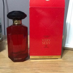 Victoria's Secret Very Sexy Eau De Parfum